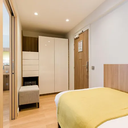 Hélios Hotel 4*