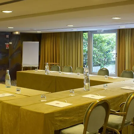 Helios מלון ז'ואן-לה-פינס