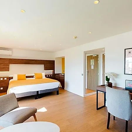 Hotel Helios Juan-les-Pins