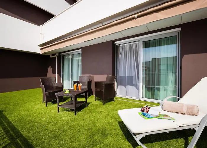 Helios 4* Жюан-ле-Пен