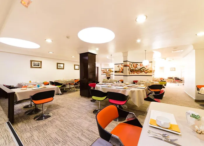 Готель Helios 4*