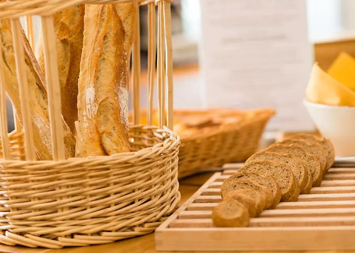 Готель Helios Жюан-ле-Пен