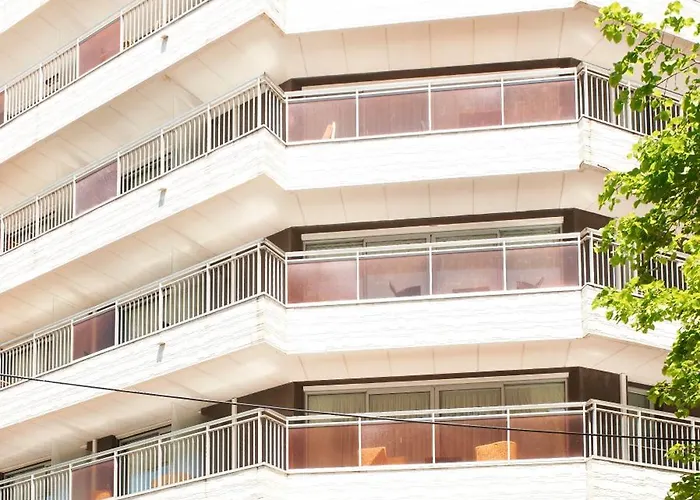 Helios Жюан-ле-Пен