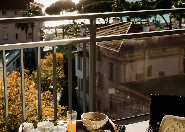 Готель Helios 4*